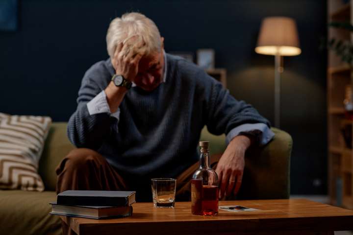 Sinais de Alcoolismo em Idosos