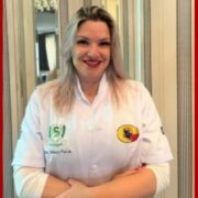 Mônica Falcão – Enfermeira Chefe Mônica Falcão - Enfermeira Chefe